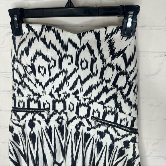 GUESS size 12 strapless black and white dress - Picture 2 of 9